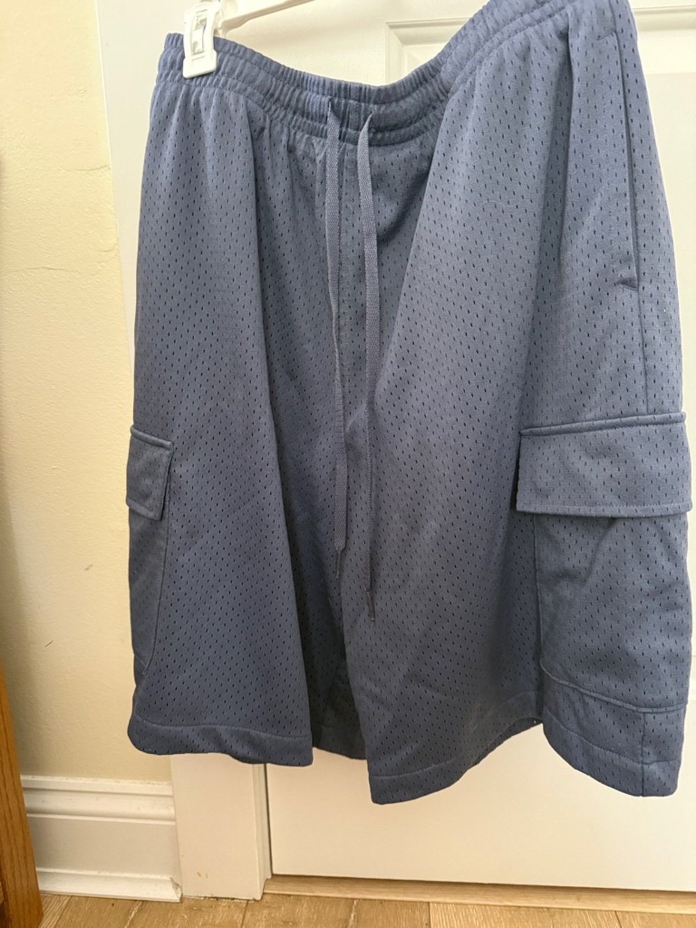 Men's Navy Mesh Cargo Shorts with Drawstring Waist
